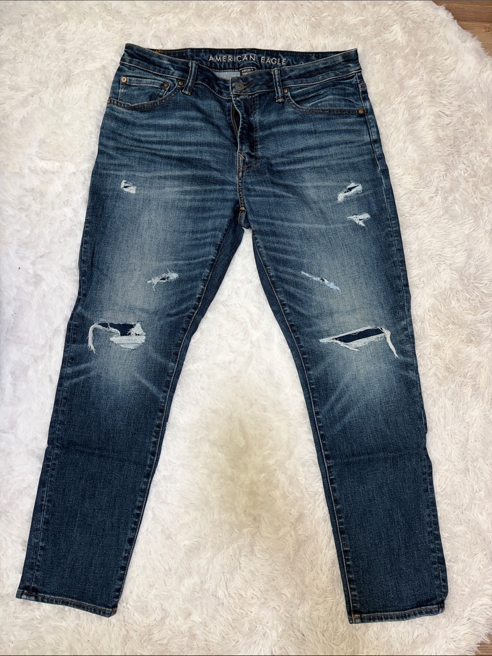 American Eagle Outfitters Blue Distressed Skinny Jeans